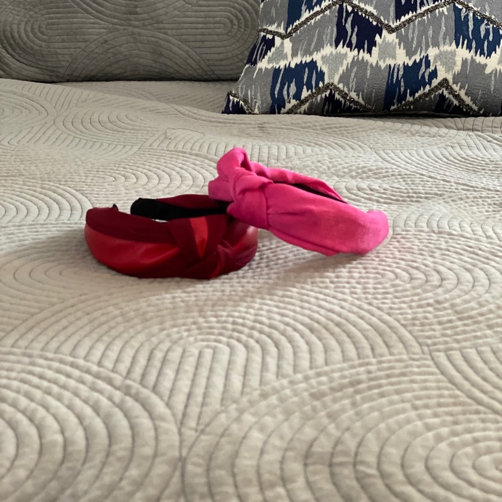 Duo {2} headbands NWT perfect for you!